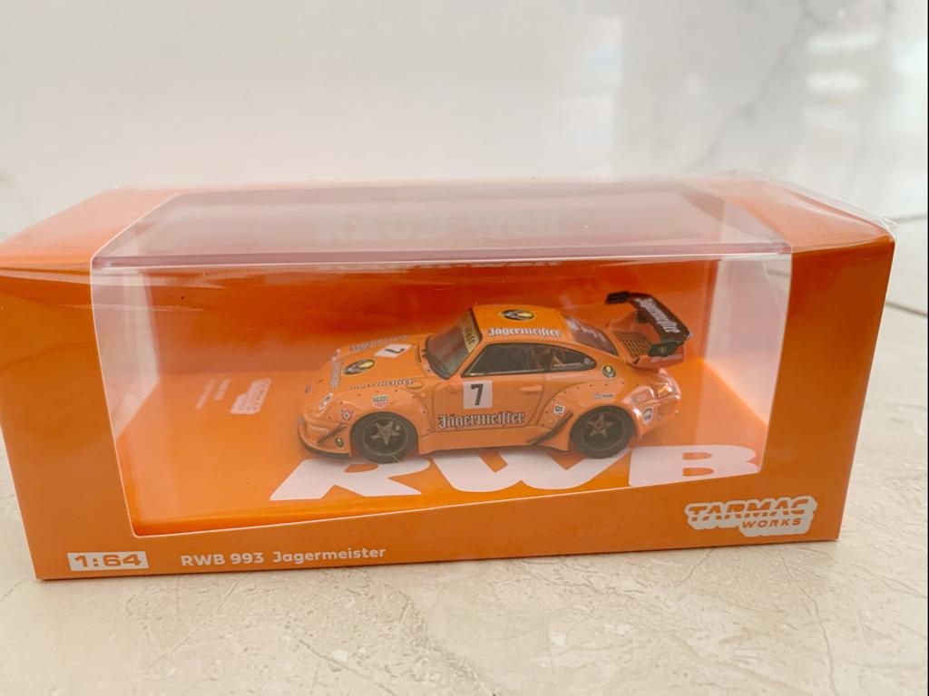 Tarmac Works RWB Jagermeister 1:64 – Rauh-Welt-Begriff-Canada
